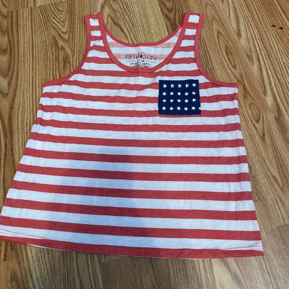 AMERICAN FLAG T-SHIRT SIZE XS